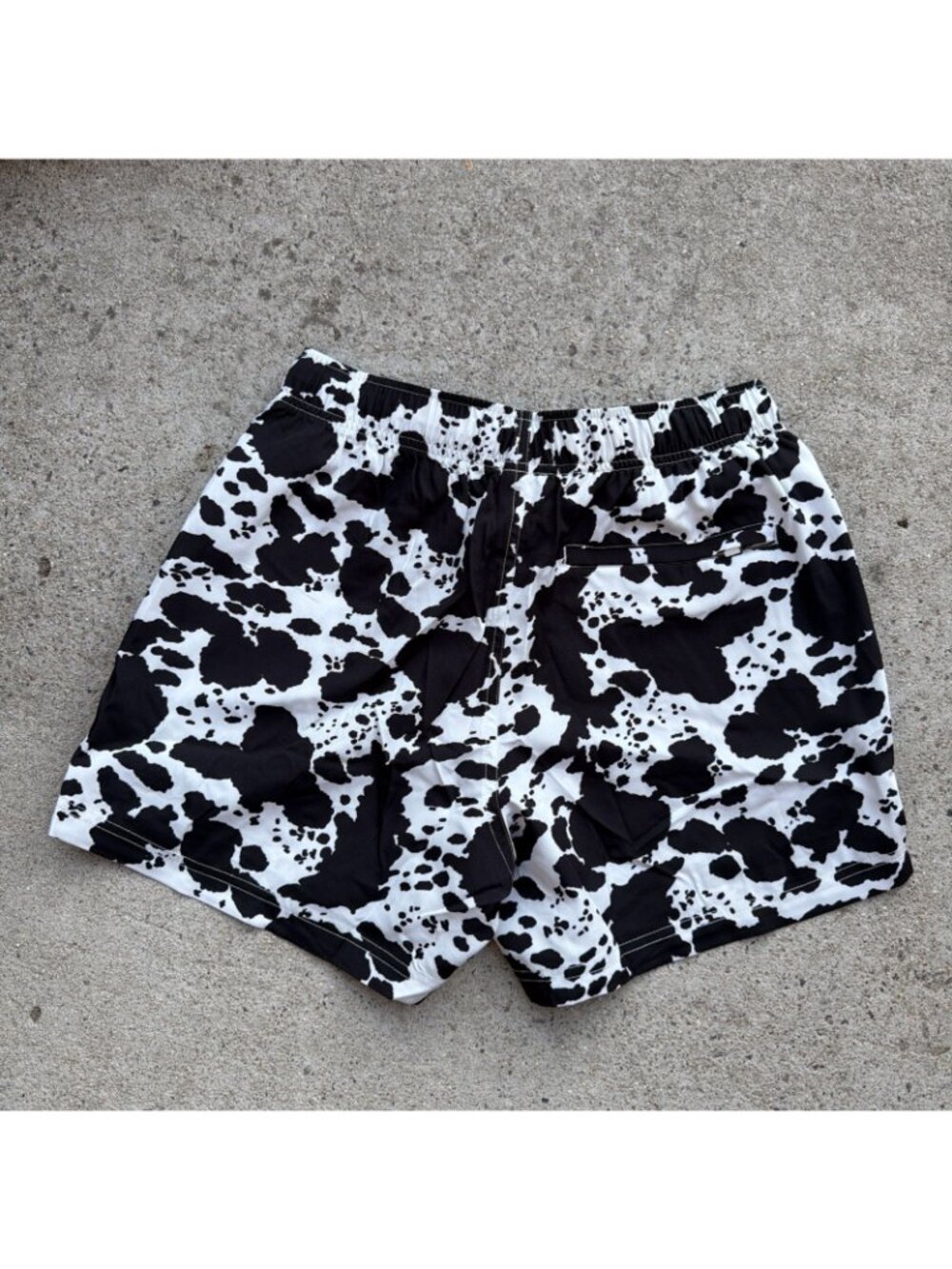 Cove Shorts Cow Print Mens Black White 30 Athletic Gym 5" Inseam Drawstring - Picture 4 of 6